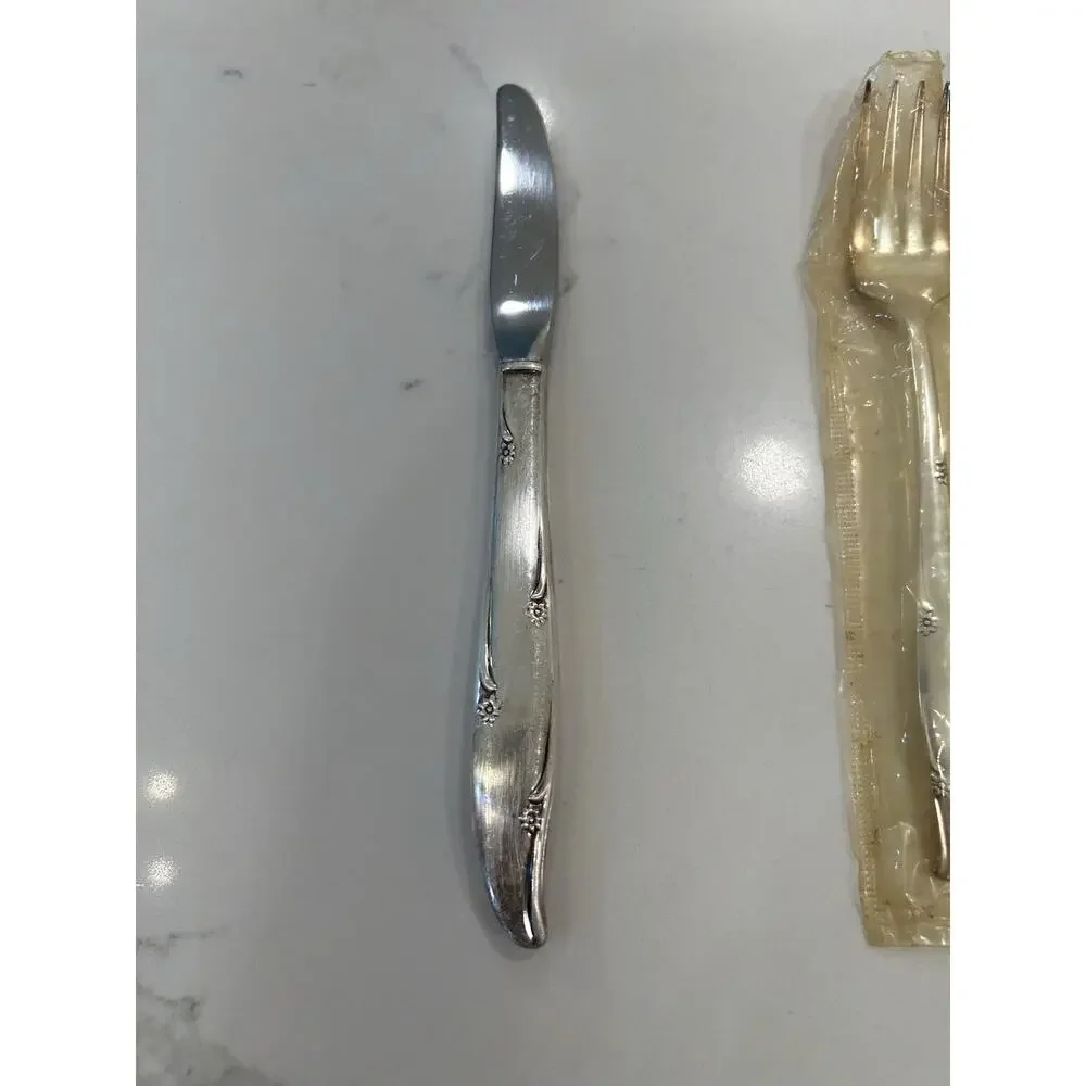 Set Of 4 60s Oneida Community Silverplate SILVER FLOWERS Youth Knife Forks Spoon